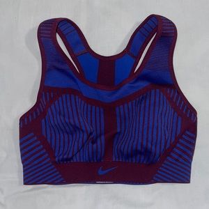 Women’s Nike Flynit Sports Bra